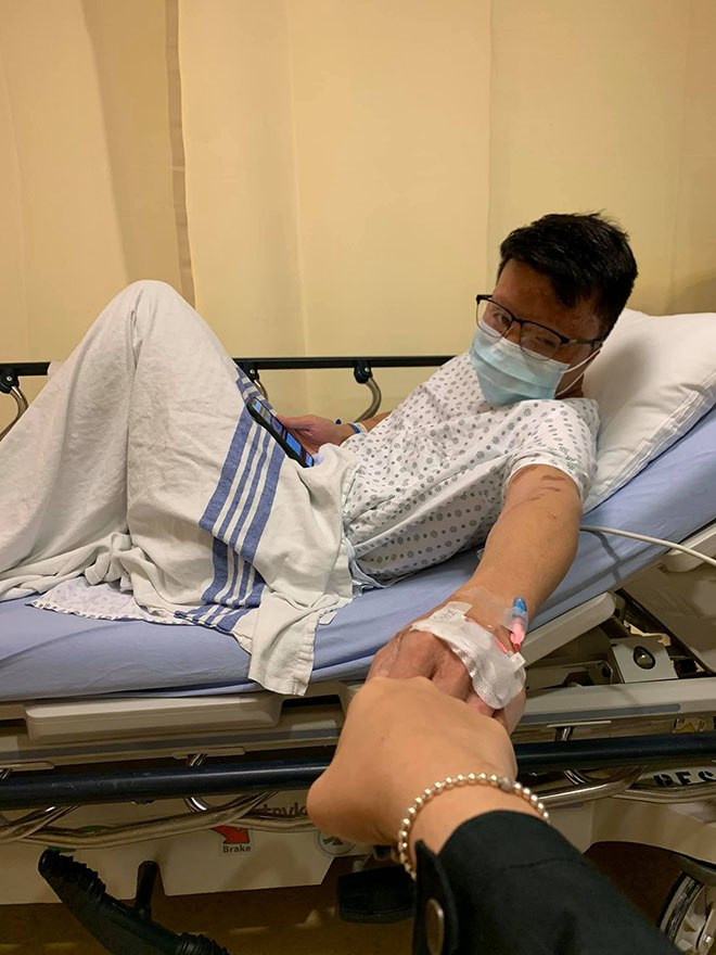 Bên cạnh đó, chị Tammy cũng mong muốn anh Nghiêm luôn giữ tinh thần lạc quan hơn, cố gắng tiến về phía trước là chỗ dựa vững chắc cho cả 3 mẹ con. "Mình có thể không được may mắn như mọi người nhưng mình vẫn phải tiếp tục cố gắng để vun đắp cho gia đình nhỏ của mình".