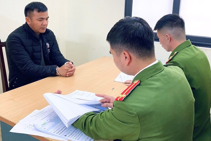 Lang Son: Tung tien, dung clip “nong” tong tien nguoi phu nu 48 tuoi