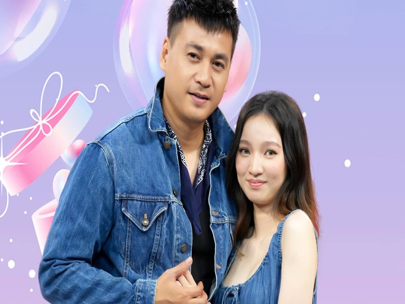 Năm 2022, Ngọc Thuận kết hôn với Ngọc Bích. Vợ nam diễn viên sinh năm 2003, kém anh 17 tuổi. Hồi tháng 9 vừa qua, Ngọc Bích thông báo mang bầu con đầu lòng. Ảnh: FBNV.