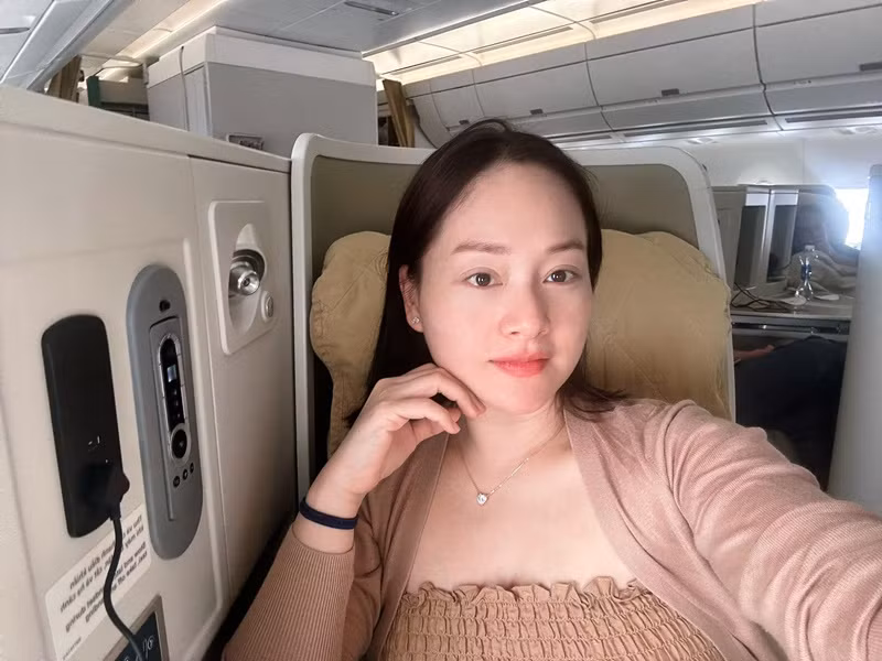 Trong chuyến bay sang Australia, Lan Phương chỉ ngủ được 3-4 tiếng.