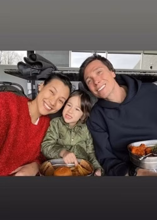 Trong cuộc phỏng vấn với Thể Thao Văn Hóa, Hoàng Oanh cho biết, khi còn là vợ chồng, cô và Jack có nhiều mâu thuẫn nhưng sau khi ly hôn, trở về vạch xuất phát ban đầu, mối quan hệ giữa hai người lại bình thường. Ảnh: Bảo Vệ Công Lý.