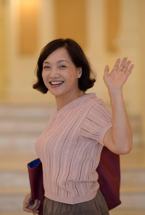 Được phong tặng NSND khi mới 38 tuổi, Lê Khanh giờ thế nào? Duoc phong tang NSND khi moi 38 tuoi, Le Khanh gio the nao?