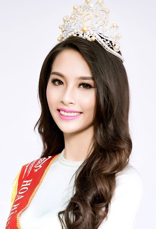 Năm 2016, Phạm Thùy Trang đăng quang Hoa hậu Biển Việt Nam. Tuy nhiên, ngay sau đêm chung kết, tân hoa hậu vướng nghi vấn mua giải do đơn thư tố cáo trước đó với kết quả top 3 trùng khớp kết quả đêm thi. Phạm Thùy Trang cho hay cuộc thi nào cũng có những nghi vấn tương tự và cô hoàn toàn tin vào ban tổ chức. Về mặt cảm xúc, người đẹp lại sốc và thực sự rất buồn vì mọi người không tin vào khả năng của cô.