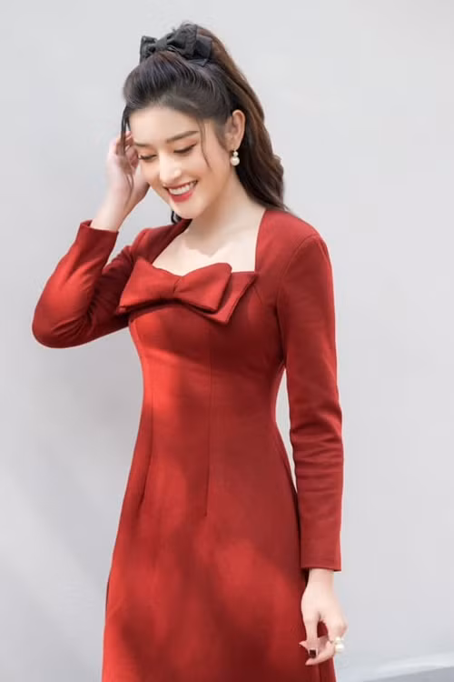 Tháng 12/2022, trong cuộc phỏng vấn với Tiền Phong, Nguyễn Trần Huyền My cho biết, cô chưa có bạn trai. Nàng hậu cho biết, cô sẽ chia sẻ thông tin về nửa kia khi cả hai chắc chắn về mối quan hệ. Ảnh: FBNV.