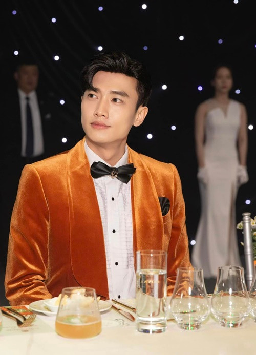 Nam MC Chị đẹp đạp gió rẽ sóng cho hay, mối tình đầu tan vỡ do anh ghen tuông vô cớ. Ảnh: FBNV.