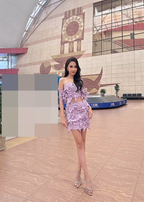 Người đẹp sinh năm 2003 được chuyên trang sắc đẹp Glamour Universe Official xếp thứ 7 trong bảng xếp hạng những thí sinh gây ấn tượng nhất trong ngày 2 ở cuộc thi.