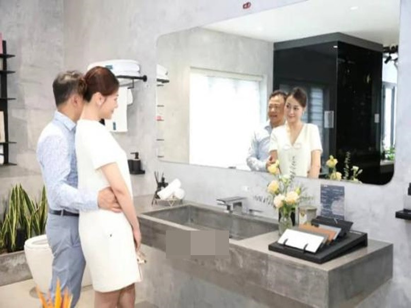 Trong phim Hương vị tình thân, Nam của Phương Oanh cũng mang bầu cặp song sinh. Ảnh: Thương Hiệu Và Pháp Luật.