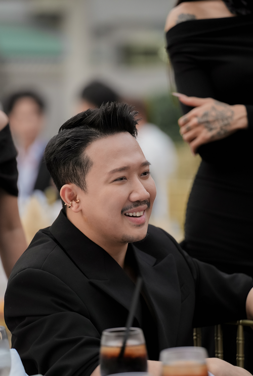 Trấn Thành dự đám cưới của Phương Lan. Ảnh: NVCC.