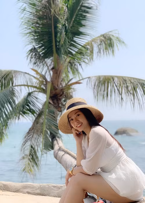 Khi kết hôn với Lê Huỳnh, Mỹ Linh 22 tuổi. Cô cho biết, vì thanh xuân đã gặp đúng người nên việc yêu bất chấp hoàn toàn xứng đáng.