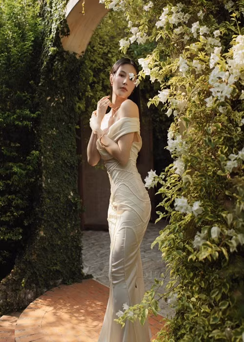 Theo Tiền Phong, Diễm My và bạn trai Vinh Nguyễn sẽ tổ chức đám cưới vào cuối tháng 12 tới đây.