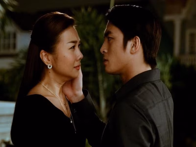 Nam diễn viên từng có loạt cảnh diễn táo bạo với Chi Pu và Thanh Hằng trong Chị chị em em. Ảnh: Saostar.