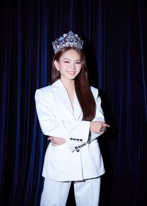 Tháng 10/2021, tin đồn tình cảm giữa Mai Phương - top 5 Hoa hậu Việt Nam 2020 và Đức Huy rộ lên khi Đức Huy đăng tải hình ảnh Mai Phương dạy con trai của anh tại nhà riêng. Mai Phương lên tiếng phủ nhận tin đồn. Cô khẳng định chỉ là gia sư của con trai Đức Huy. Sau Hoa hậu Việt Nam 2020, Mai Phương đăng quang Hoa hậu Thế giới Việt Nam 2022.