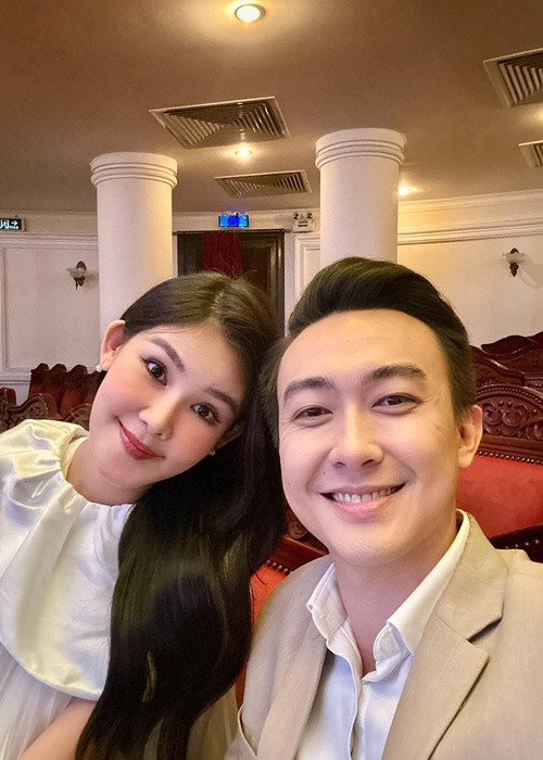 Gương mặt của Ngân Anh có phần mũm mĩm.