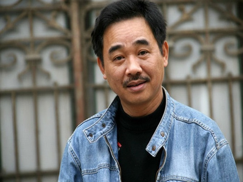 Có nhiều đóng góp cho nghệ thuật, Quốc Khánh được trao tặng danh hiệu Nghệ sĩ ưu tú năm 2012. Ảnh: Vietnamnet.