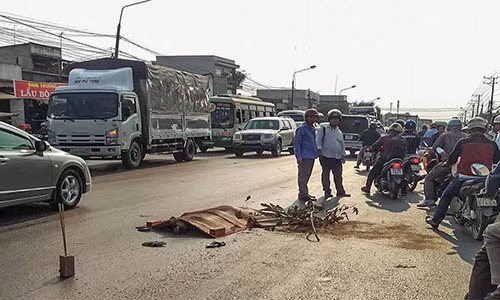 Hiện trường vụ tai nạn thương tâm.