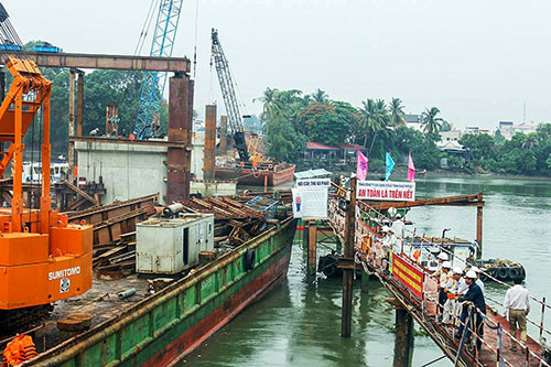 Ngay mai bat dau lao lap dam cau Ghenh