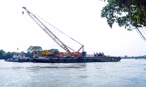 Hai cau khung khac phuc su co sap cau Ghenh den song Dong Nai