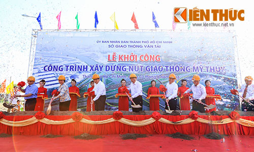 Công trình xây dựng nút giao thông Mỹ Thuỷ chính thức được khởi công.