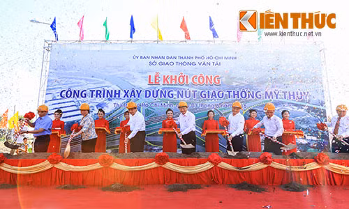 Công trình xây dựng nút giao thông Mỹ Thuỷ chính thức được khởi công.