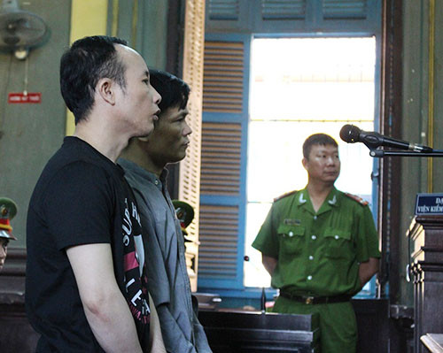 Tu hinh hai ke mua ban ma tuy tu Lao ve Viet Nam