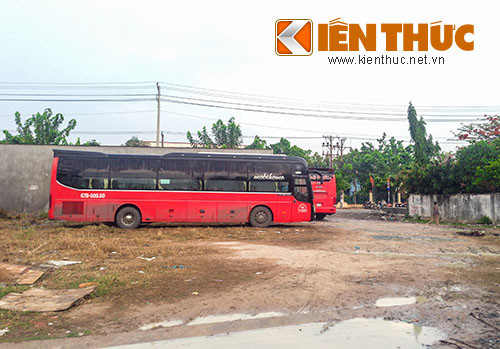 Binh Duong: Nha xe Hue Nghia ngang nhien lap ben “coc” trai phep