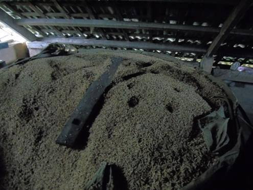 Dấu vết của hung thủ để lại.