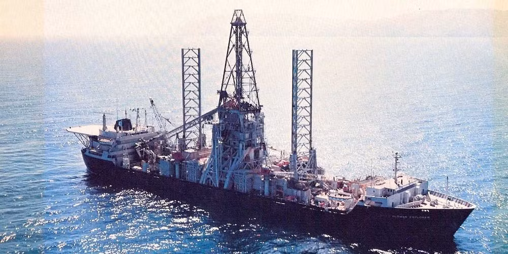 Vào tháng 8/1968, Hải quân Mỹ tìm thấy phần còn lại của tàu ngầm K-129 ở độ sâu 5029m. Vị trí xác tàu cách bờ biển tây bắc Hawaii khoảng 1.900 km. Nhiều phần quan trọng của tàu ngầm như: ống phóng tên lửa, tên lửa R-21 vẫn còn nguyên vẹn.