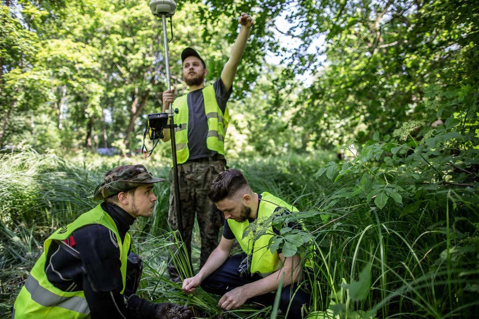 Trong lần trở lại Pomerania, Đức quốc xã còn có mục đích khác là muốn che giấu bằng chứng về các vụ thảm sát trước đó bằng việc khai quật ngôi mộ tập thể và đốt xác các nạn nhân.