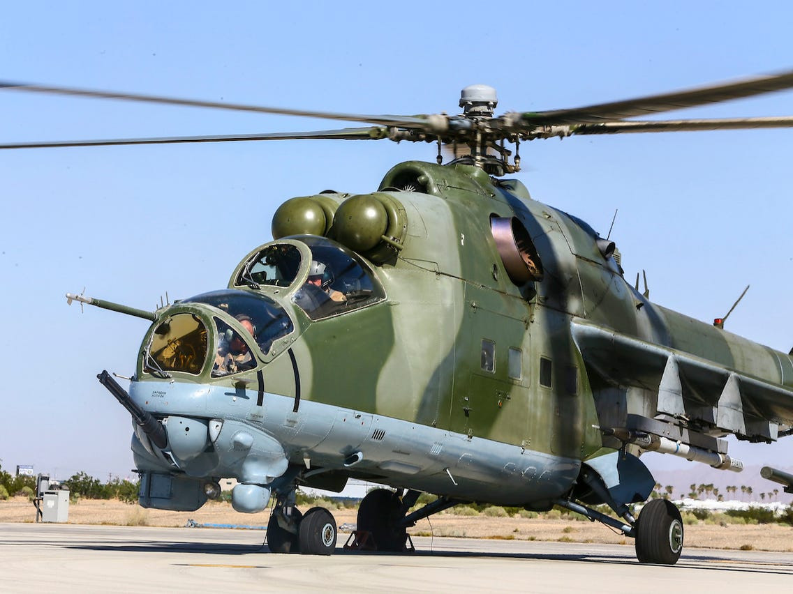 Trung đoàn không vận đặc biệt số 160, đơn vị có biệt danh Night Stalkers (những kẻ săn đêm) được CIA tin tưởng lựa chọn thực hiện nhiệm vụ táo bạo này.