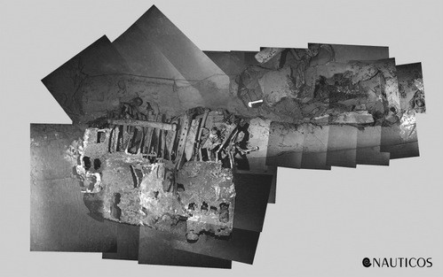 Nhờ vậy, đến năm 1974, tàu Hughes Glomar Explorer trục vớt thành công 1/3 tàu ngầm K-129 và bí mật mang về Mỹ để điều tra, nghiên cứu. Giới chuyên gia cho rằng, ngoài các mảnh vỡ tàu ngầm, Mỹ cũng thu giữ được ngư lôi hạt nhân và các thiết bị tình báo khác của Liên Xô.