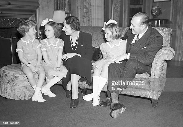 Sau đó, Tổng thống Mỹ khi ấy là Franklin D. Roosevelt mời gia đình thái tử phi Martha sang Mỹ tị nạn. Điều này xuất phát từ việc Tổng thống Roosevelt và hoàng tộc Na Uy có mối quan hệ thân thiết.