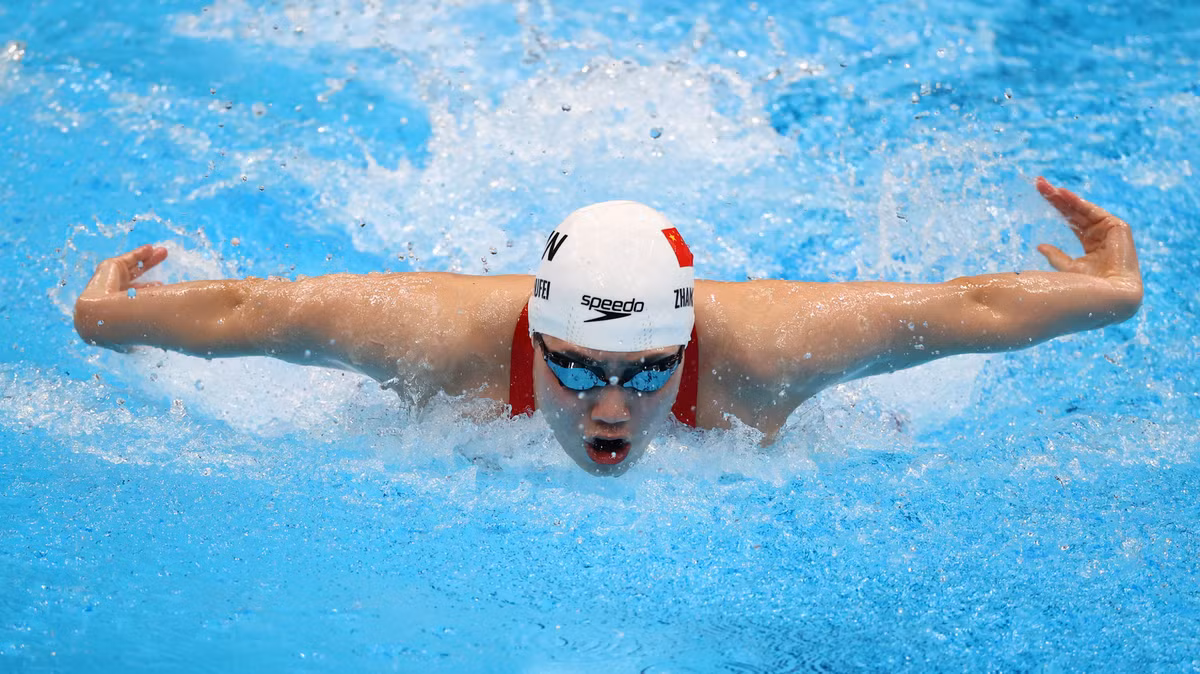 Khi ấy, các nhà khoa học của CASC vào cuộc và áp dụng công nghệ tên lửa vào trong thể thao. Để bắn trúng mục tiêu ở khoảng cách hơn 10.000 km, tên lửa đạn đạo liên lục địa sử dụng hệ thống dẫn đường quán tính.