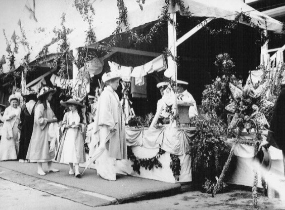 Các chuyên gia tìm được các sử liệu cho thấy trước thời Sa hoàng Paul I, người đứng đầu nước Nga và gia đình có thể tiêu tiền trong ngân khố quốc gia.