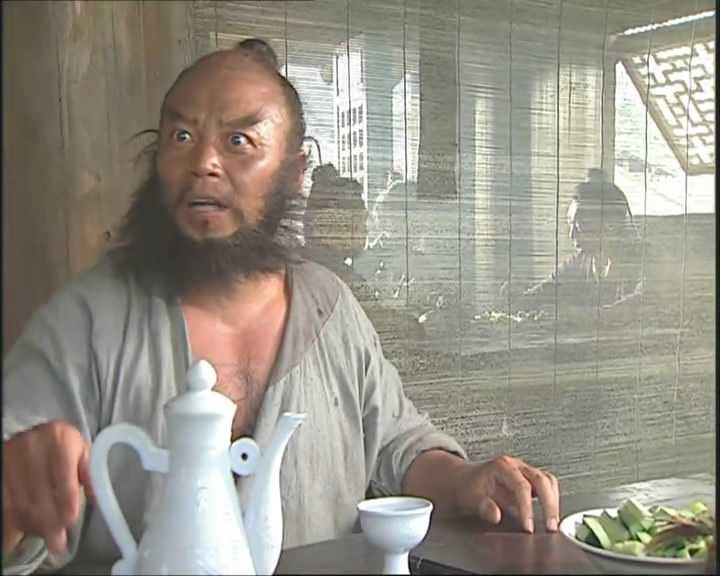 Vì không muốn Lý Quỳ báo thù cho mình mà gây ra những "sóng gió" lớn trong triều nên Tống Giang quyết định đưa cao thủ này cùng sang thế giới bên kia. Do đó, Lý Quỳ trở thành người đáng thương vì bị người mà mình tin tưởng nhất hạ độc giết chết.