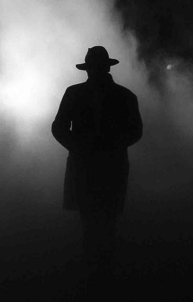 Sau 20 năm thụ án tù, John Lee được giới chức trách phóng thích. Kể từ lúc được thả tự do, không ai biết gã đi đâu và sống những năm tháng cuối đời thế nào.