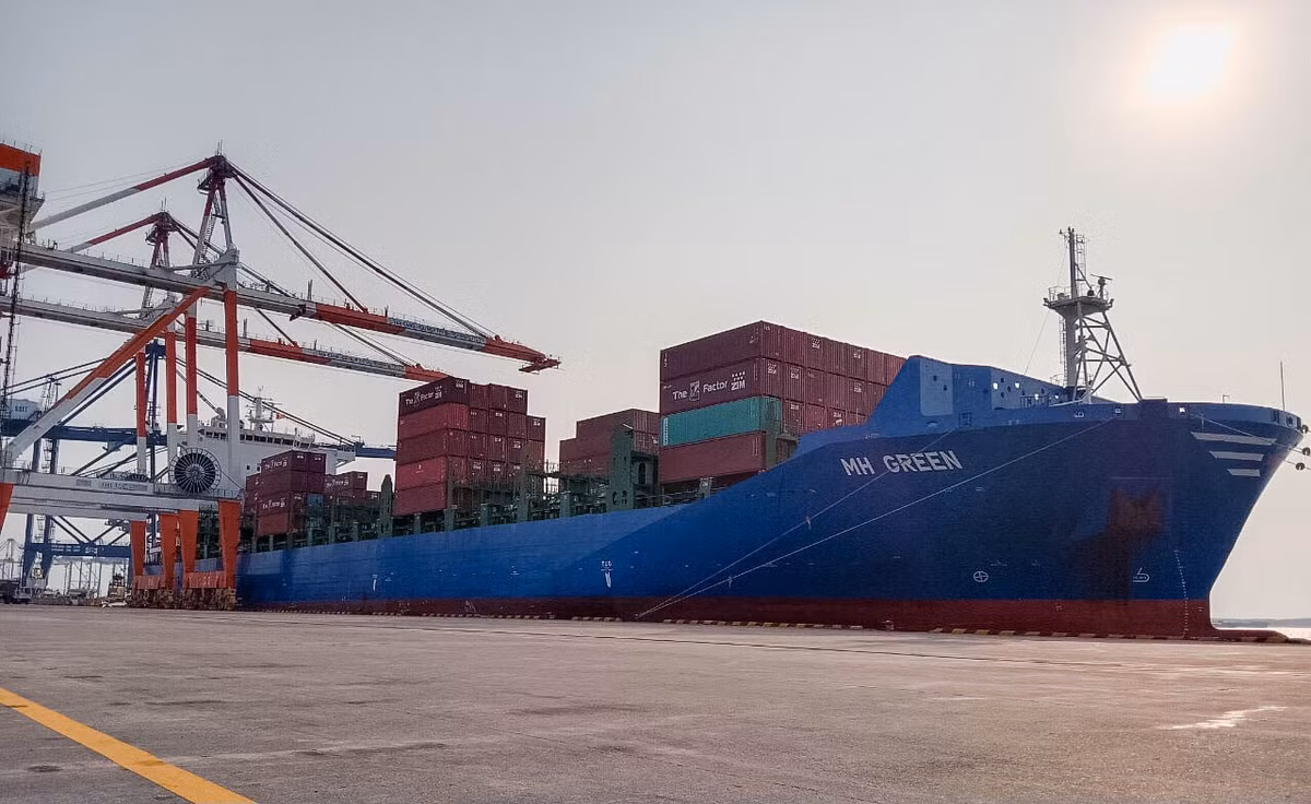 Bà Rịa – Vũng Tàu: Hàng hóa thông qua cảng biển giảm 3% Ba Ria – Vung Tau: Hang hoa thong qua cang bien giam 3%