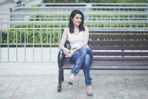 Vai diễn ấn tượng của diễn viên Kiều Thanh trong một bộ phim xuất sắc, ở thời điểm truyền hình, internet chưa bùng nổ làm cho nhân vật "Trà cave" trở thành một nhân vật sống trong tâm trí của thế hệ khán giả Việt thời bấy giờ.