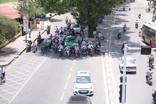 Nắng nóng diện rộng quay lại miền Bắc. Ảnh minh họa. Nắng nóng diện rộng quay lại miền Bắc. Ảnh minh họa.