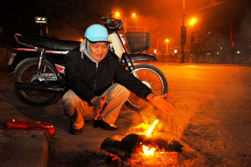 Do ảnh hưởng của không khí lạnh tăng cường dồn dập nên các tỉnh miền Bắc trời tiếp tục rét đậm. Ảnh minh họa.