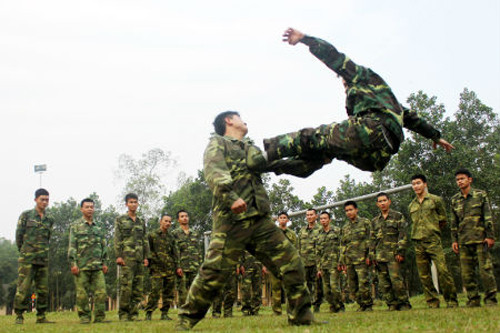 Noi ren luyen va truong thanh cua doi ngu nhan vien quan bao, trinh sat-Hinh-2