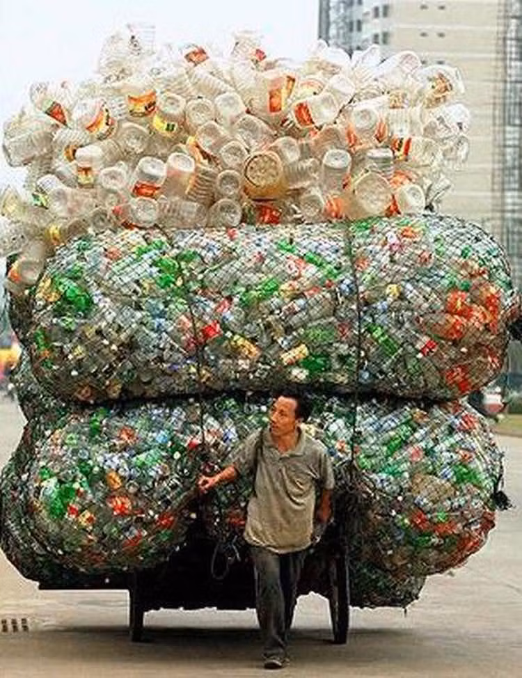 Nhìn vậy thôi nhưng nhiều đồ lắm đó.