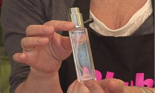 Tự làm nước hoa thơm phức an toàn tại nhà.