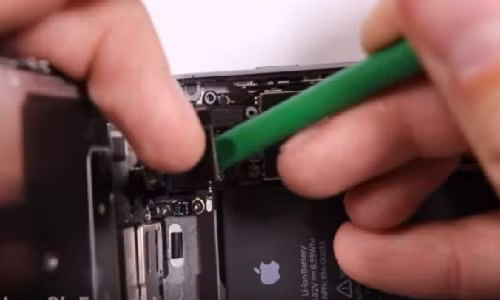 Cách thay pin iPhone dễ dàng nhất.