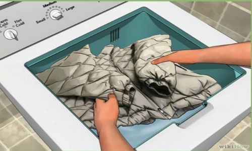 Áo khoác cần được giặt đúng cách để bền lâu.