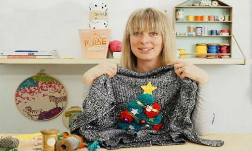 Chiếc áo Noel tự làm độc và lạ.