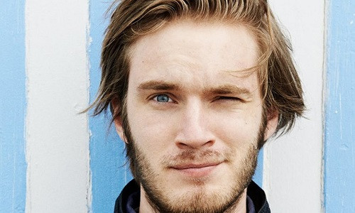 Pewdiepie – xuất sắc giành vị trí số 1 năm 2015.