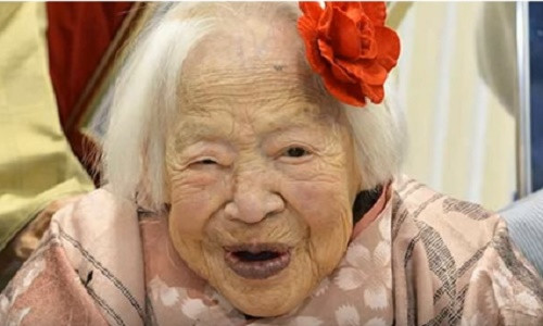Cụ bà Misao Okawa (ở Nhật Bản) với tuổi thọ 117 tuổi.