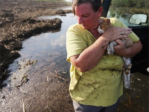 Người đàn bà 5 lần mất tổ ấm vì bão