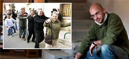 Cả phố trúng xổ số, trừ Cotis Mitsotakis