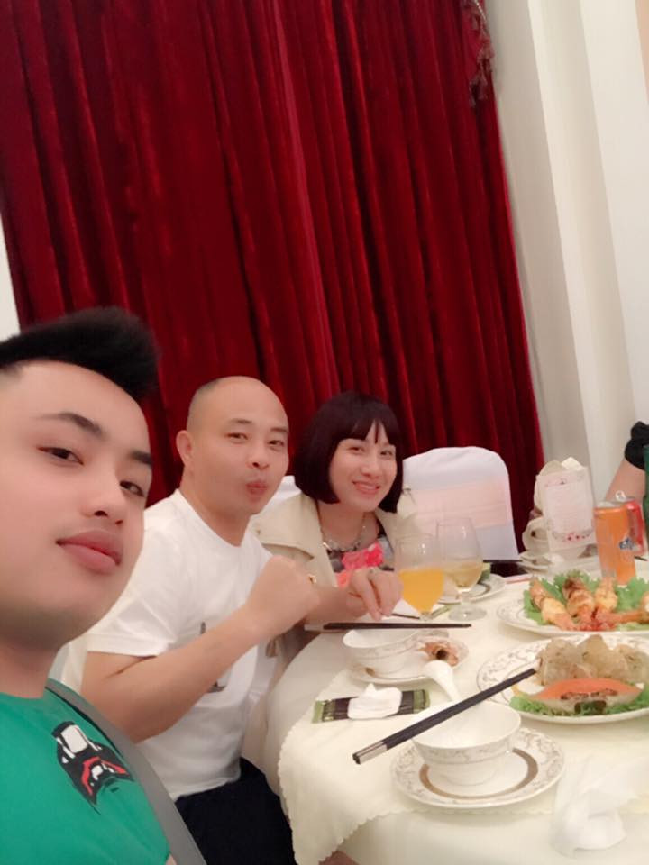 Về nguyên nhân vô cớ bị Tiến “Trắng” cùng đồng bọn tấn công, đến nay anh Hùng chưa biết vì sao; song, anh nghe nói sự việc có “hiểu lầm” liên quan đến đấu thầu đất ở huyện Đông Hưng. “Tôi không có tham gia đấu giá đất gì ở huyện Đông Hưng”, anh nói.